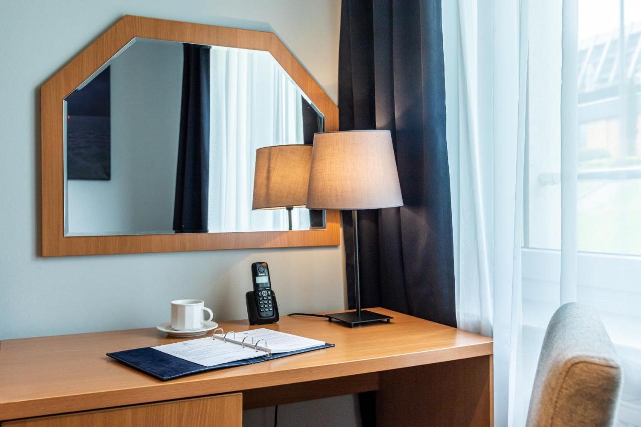 Hotel Nawigator ชซาฟนีซา ภายนอก รูปภาพ